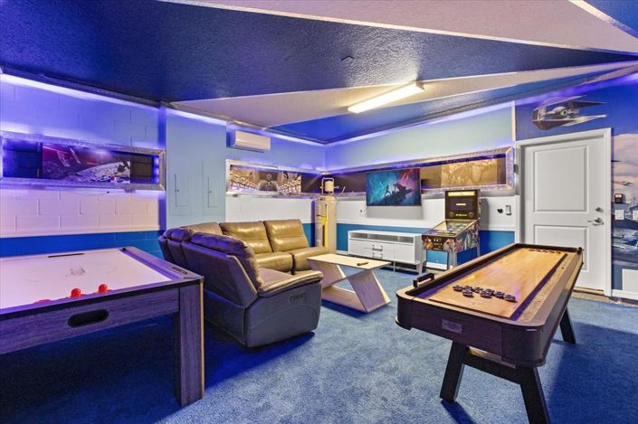 Image No.48-10 Bed House for sale