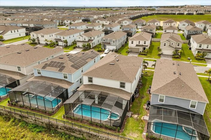 Image No.55-10 Bed House for sale