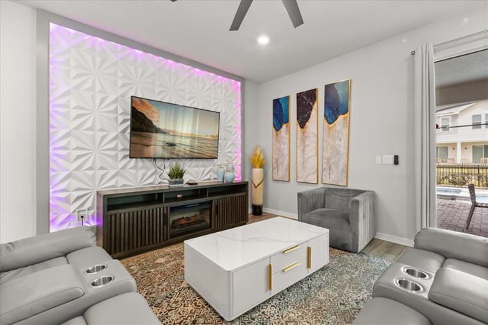 Image No.9-10 Bed Property for sale