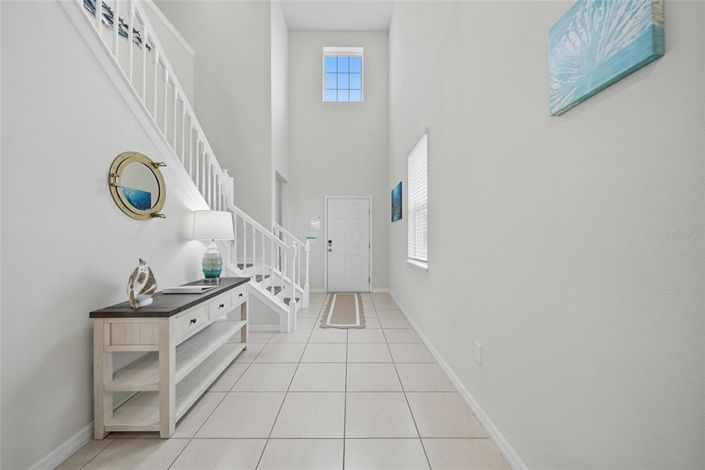 Image No.4-5 Bed House for sale