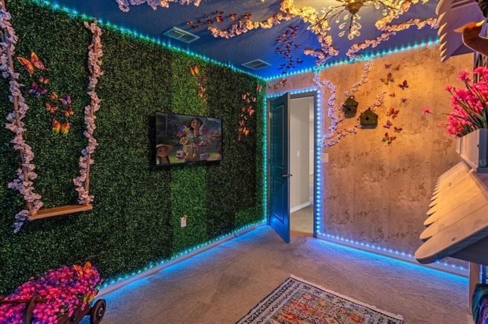 Image No.27-7 Bed House for sale