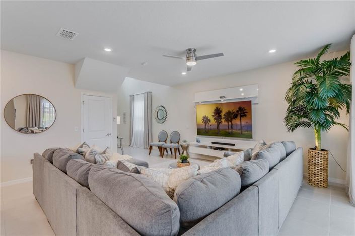 Image No.4-5 Bed Property for sale