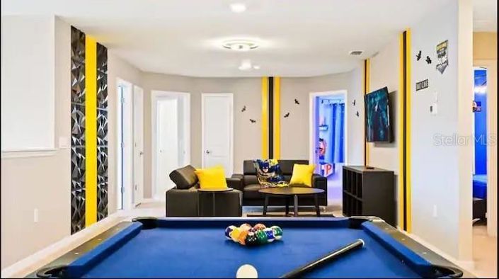 Image No.23-10 Bed Property for sale