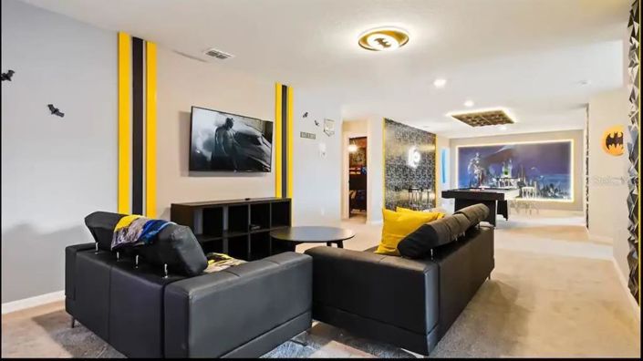 Image No.24-10 Bed Property for sale