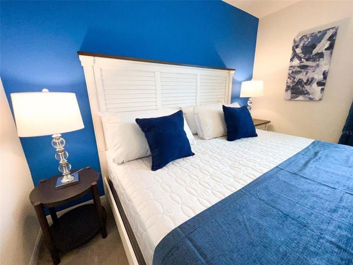 Image No.54-10 Bed Property for sale