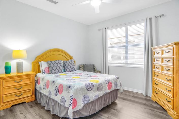 Image No.13-6 Bed House for sale