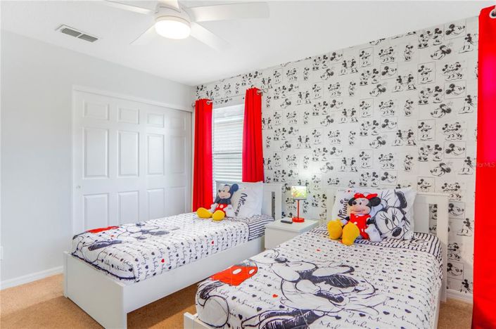 Image No.30-6 Bed House for sale