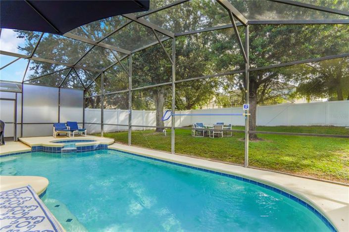 Image No.43-6 Bed House for sale