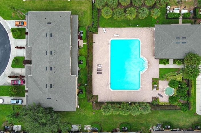 Image No.51-2 Bed Townhouse for sale