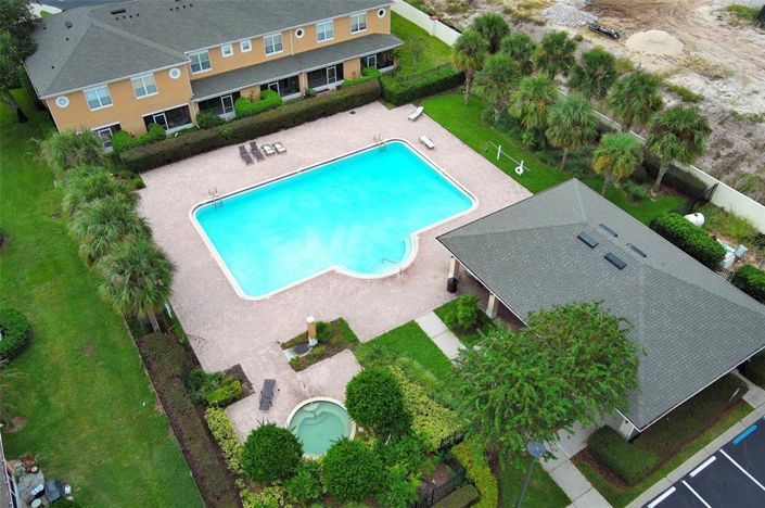 Image No.56-2 Bed Townhouse for sale