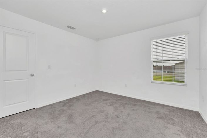 Image No.19-5 Bed Property for sale