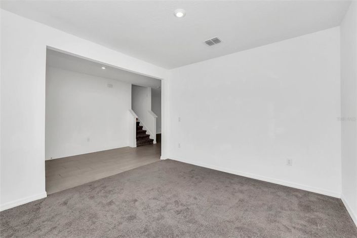 Image No.25-5 Bed House for sale