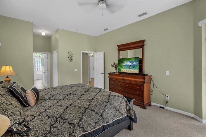 Image No.16-4 Bed Property for sale