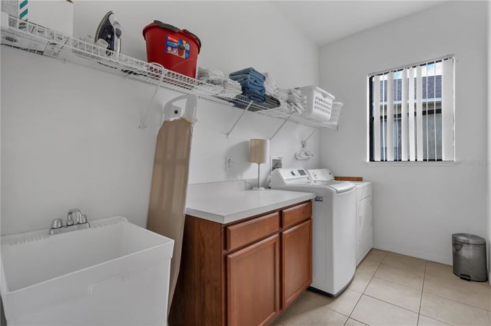 Image No.30-4 Bed House for sale