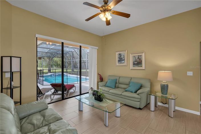 Image No.35-4 Bed Property for sale