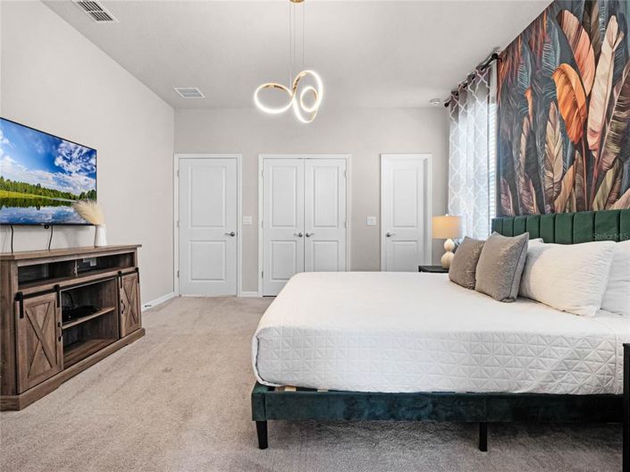 Image No.28-10 Bed House for sale