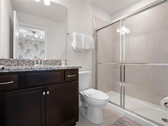 Image No.37-10 Bed House for sale