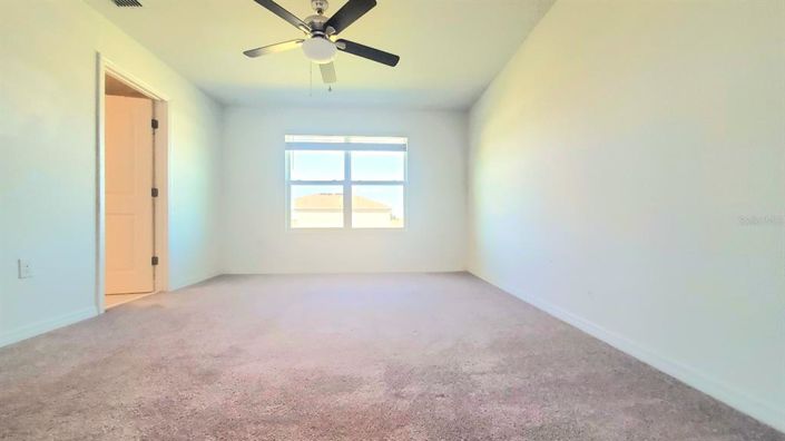 Image No.19-5 Bed House for sale