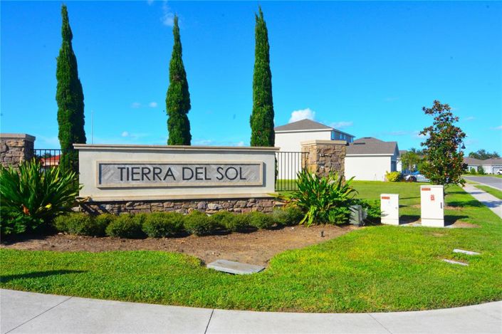 Image No.2-5 Bed House for sale