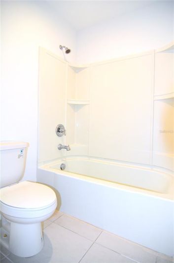 Image No.24-5 Bed House for sale