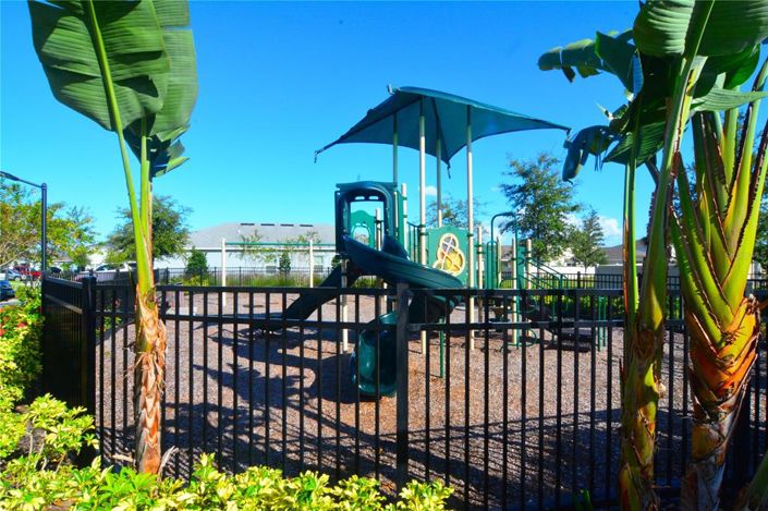 Image No.27-5 Bed Property for sale