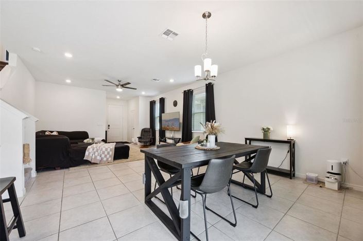 Image No.8-3 Bed Property for sale