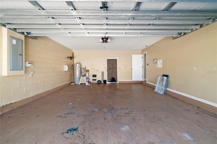 Image No.15-4 Bed House for sale