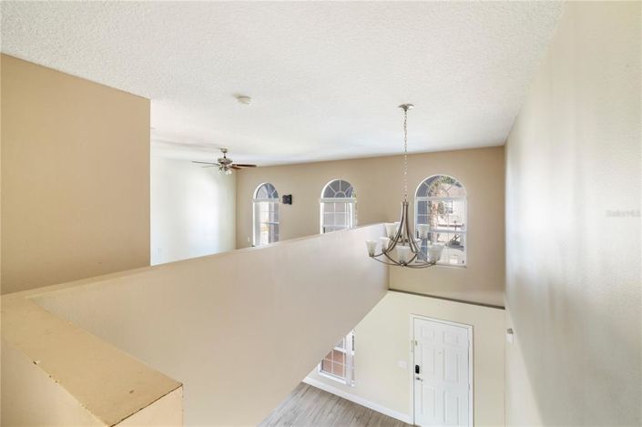 Image No.16-4 Bed House for sale