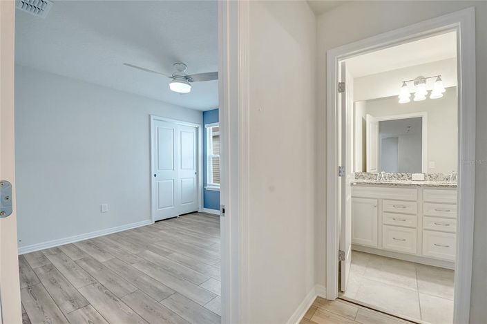 Image No.57-8 Bed House for sale