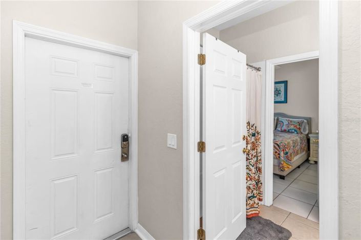 Image No.3-4 Bed Townhouse for sale