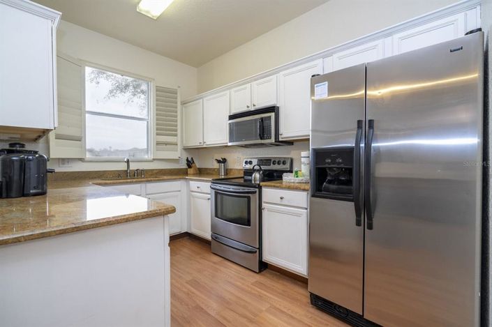 Image No.10-4 Bed Townhouse for sale