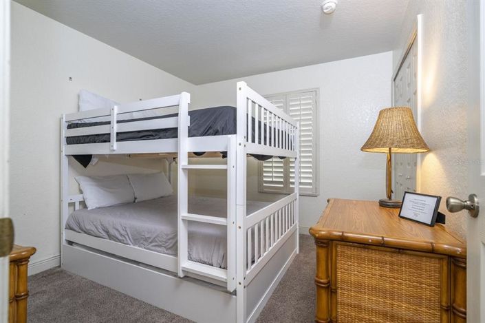 Image No.29-4 Bed Townhouse for sale