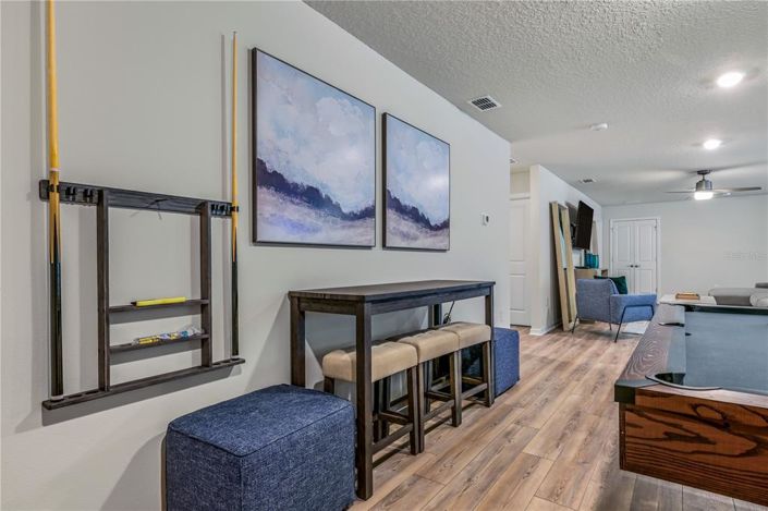 Image No.40-9 Bed Property for sale