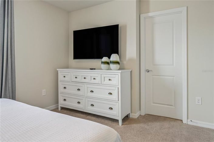 Image No.47-9 Bed Property for sale