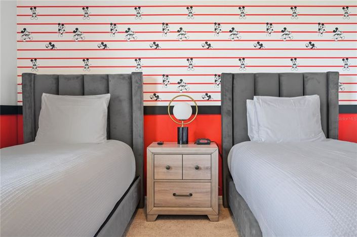 Image No.53-9 Bed Property for sale