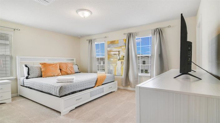 Image No.22-10 Bed House for sale