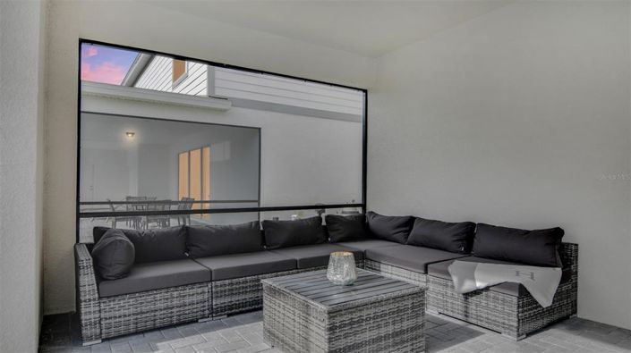 Image No.41-10 Bed Property for sale