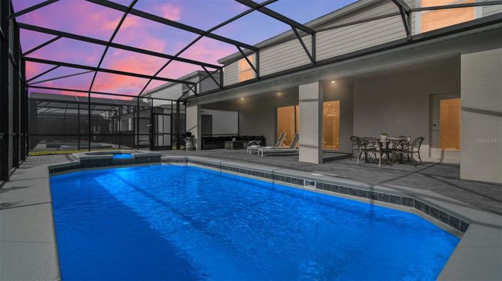 Image No.45-10 Bed House for sale