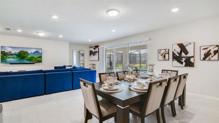 Image No.8-10 Bed Property for sale