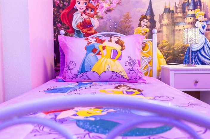 Image No.29-5 Bed Townhouse for sale