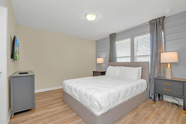 Image No.21-5 Bed House for sale