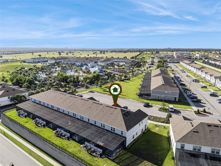 Image No.41-5 Bed Townhouse for sale