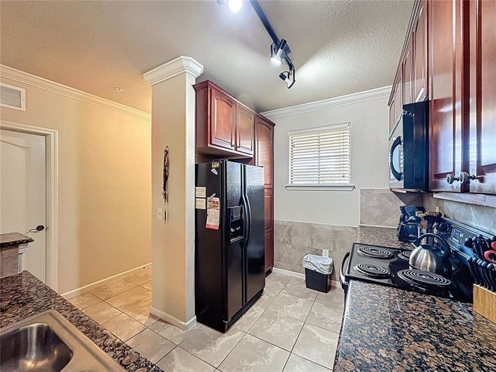 Image No.16-3 Bed Property for sale