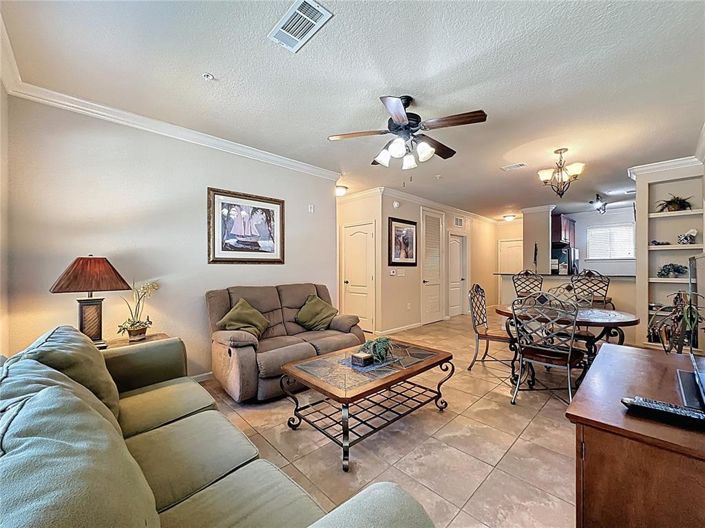 Image No.17-3 Bed Property for sale