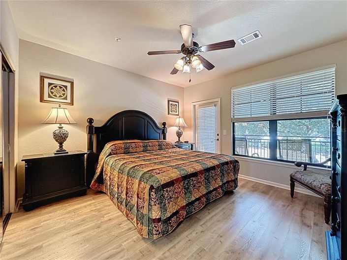 Image No.23-3 Bed Apartment for sale