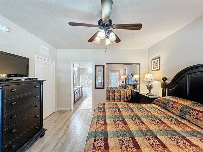 Image No.27-3 Bed Apartment for sale