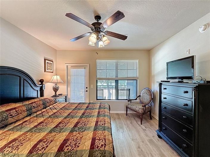 Image No.28-3 Bed Property for sale