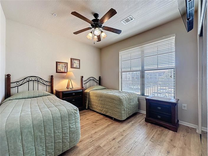 Image No.31-3 Bed Property for sale