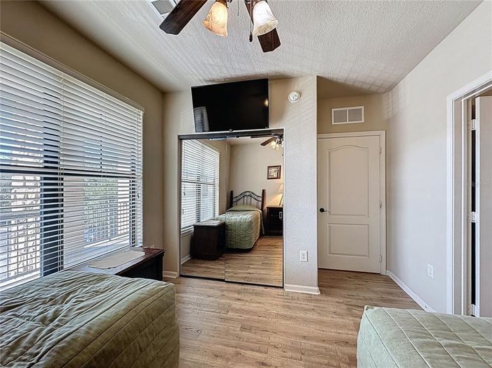 Image No.33-3 Bed Property for sale