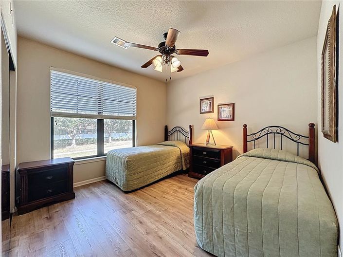 Image No.35-3 Bed Property for sale